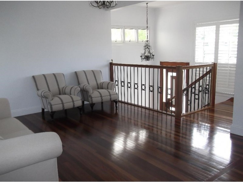 63 Neulans Road, Indooroopilly QLD 4068