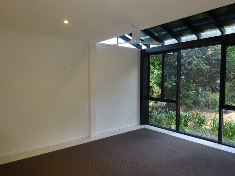 82. Jolimont Street, Sherwood QLD 4075