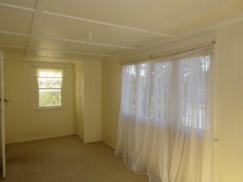 34 Saunders Street., Indooroopilly QLD 4068
