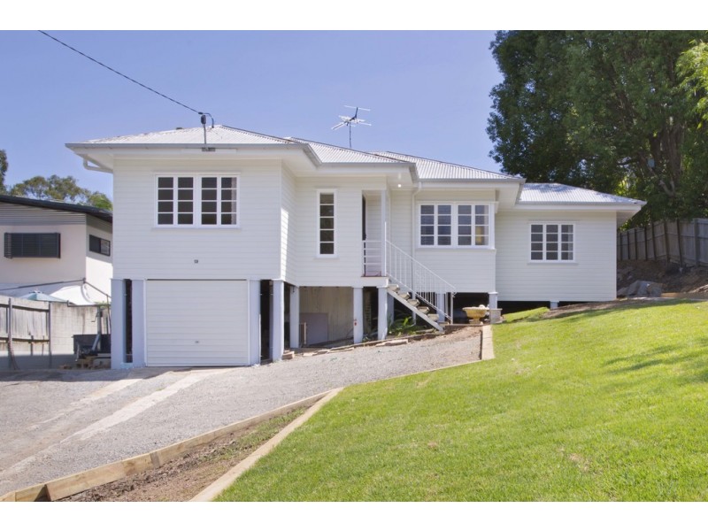 19 Rankin Street, Indooroopilly QLD 4068