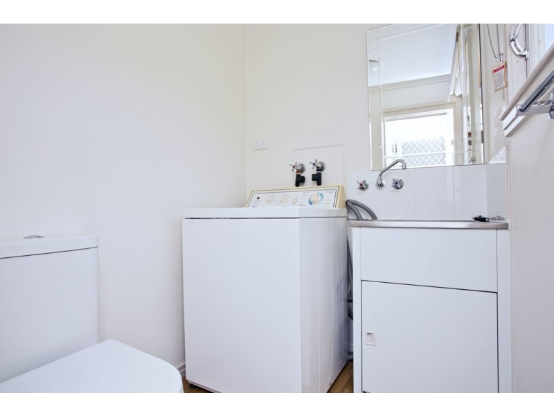 19 Rankin Street, Indooroopilly QLD 4068