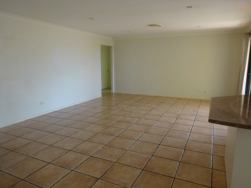 12 Malia Street, Sinnamon Park QLD 4073