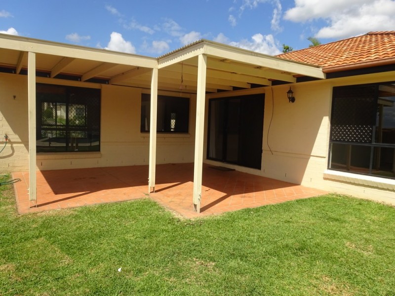 12 Malia Street, Sinnamon Park QLD 4073