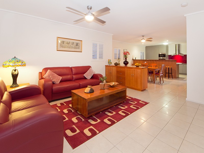 26 Glenny Street, Toowong QLD 4066