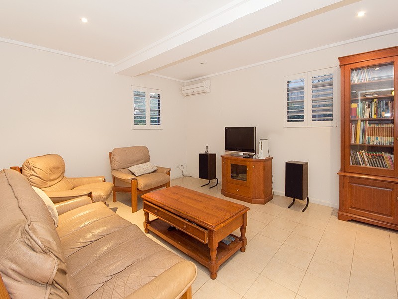 26 Glenny Street, Toowong QLD 4066