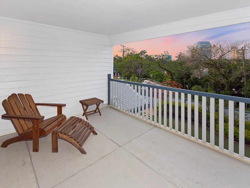 26 Glenny Street, Toowong QLD 4066