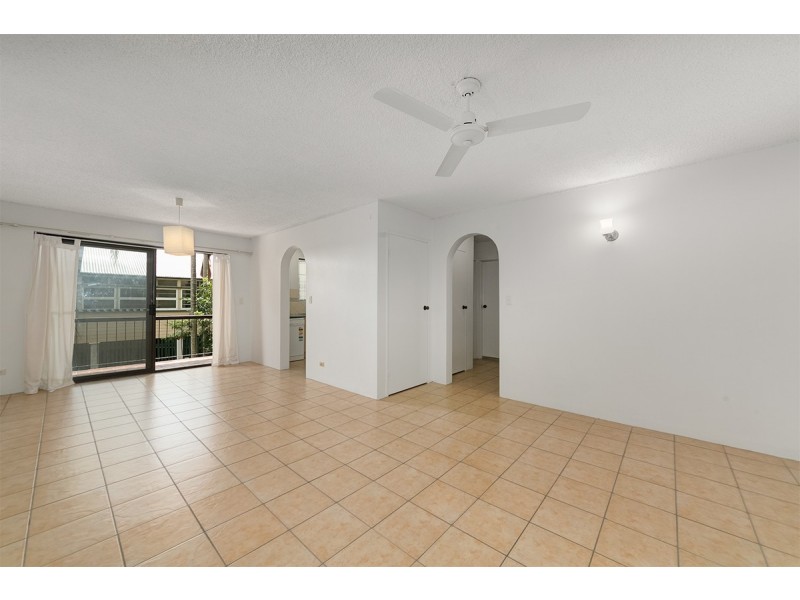 1/55 Central Avenue, Indooroopilly QLD 4068