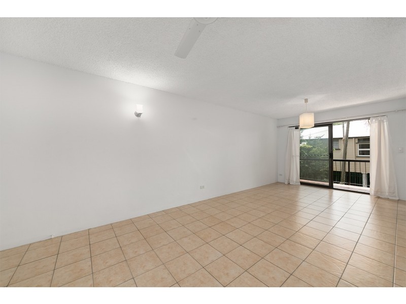 1/55 Central Avenue, Indooroopilly QLD 4068