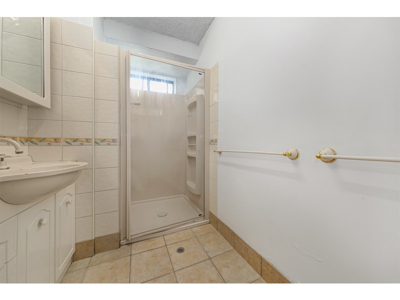 1/55 Central Avenue, Indooroopilly QLD 4068