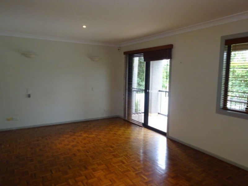 82. Jolimont Street, Sherwood QLD 4075