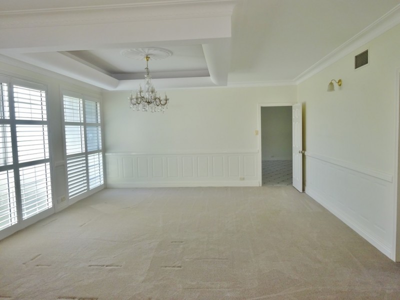 51 Glencairn Avenue, Indooroopilly QLD 4068