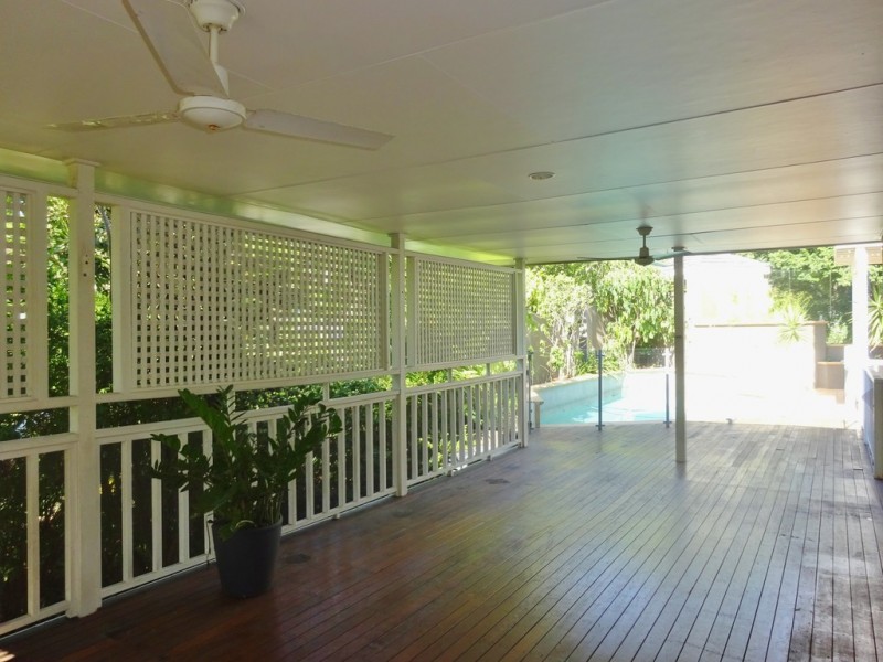 51 Glencairn Avenue, Indooroopilly QLD 4068