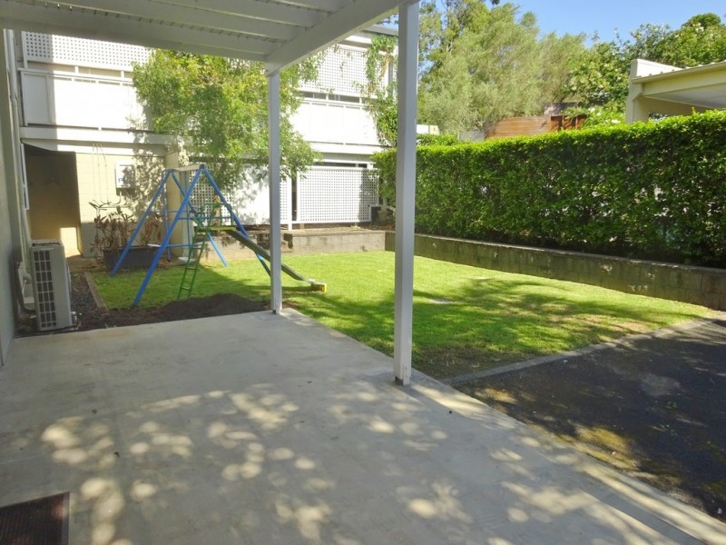 51 Glencairn Avenue, Indooroopilly QLD 4068