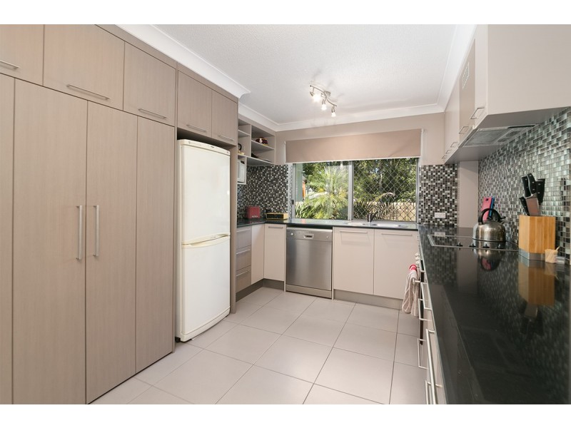 3/130 Central Avenue, Indooroopilly QLD 4068