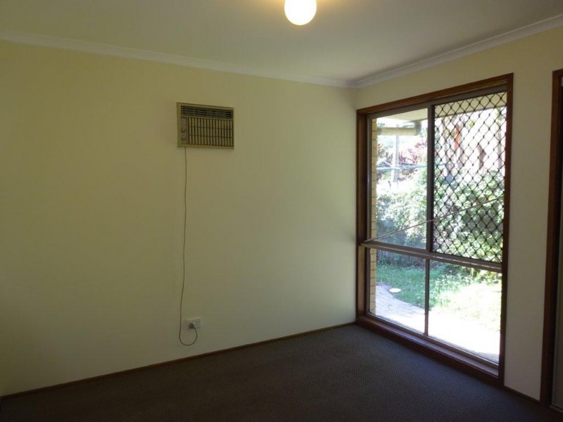 77 Ironbark Road, Chapel Hill QLD 4069