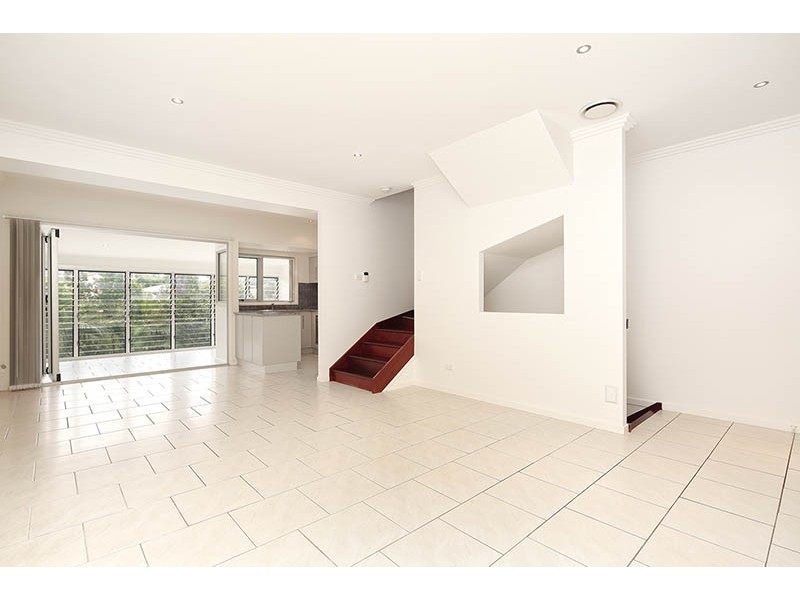 5 / 23 Curlew Street, Toowong QLD 4066