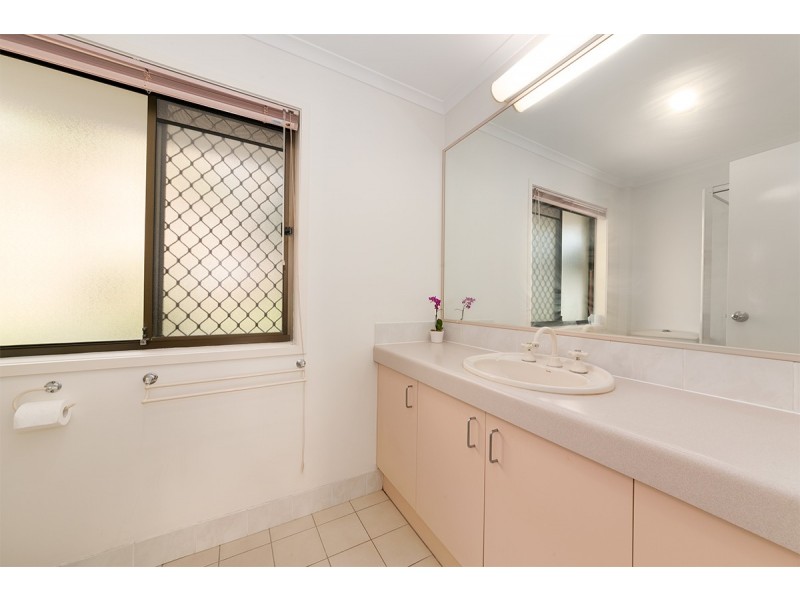 2/123 Whitmore Street, Taringa QLD 4068