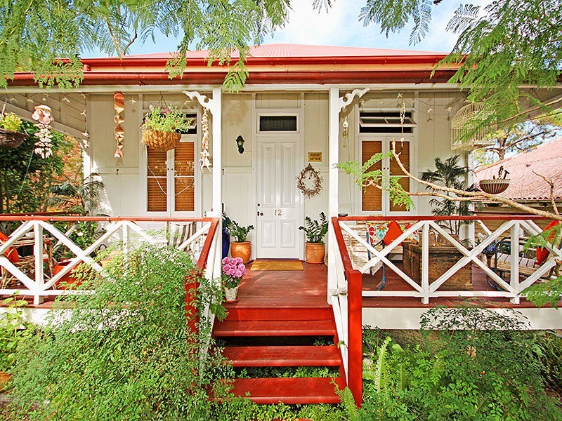 12 Rokeby Terrace, Taringa QLD 4068