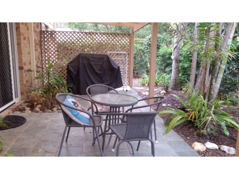 6 Greenrigg Street, Indooroopilly QLD 4068