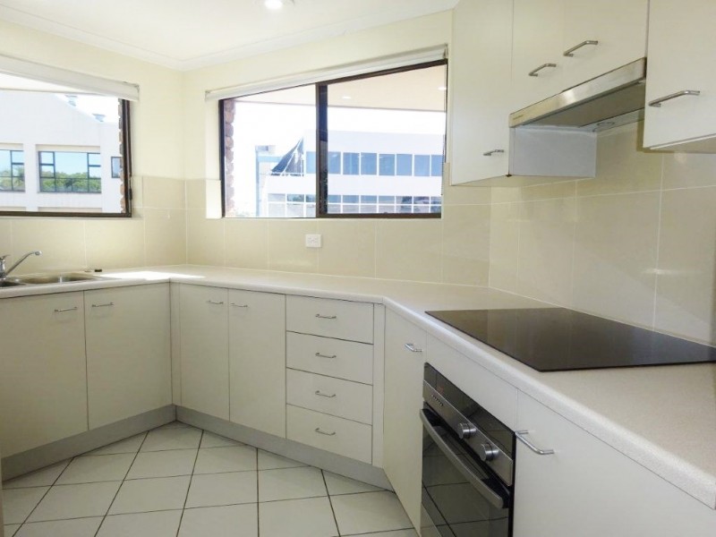6 /15. Riverview Terrace, Indooroopilly QLD 4068