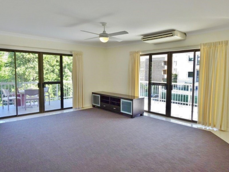 6 /15. Riverview Terrace, Indooroopilly QLD 4068