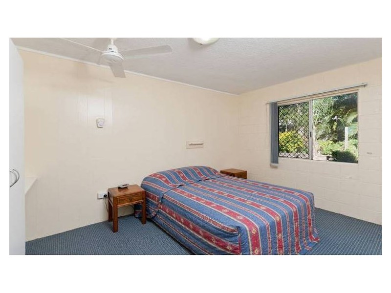 2/140 Central Avenue, Indooroopilly QLD 4068