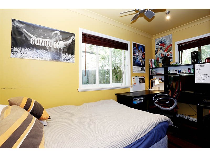 15 Julie Street, Indooroopilly QLD 4068