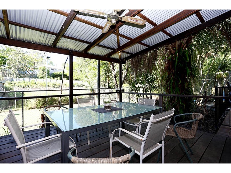 15 Julie Street, Indooroopilly QLD 4068