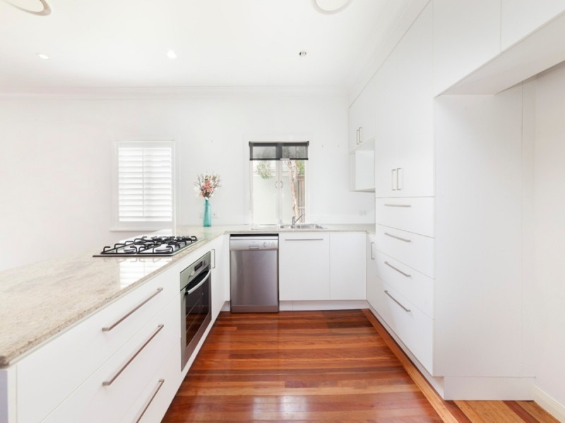 100 Goldsbrough Road, Indooroopilly QLD 4068