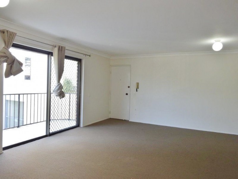 4/58. Underhill Avenue, Indooroopilly QLD 4068