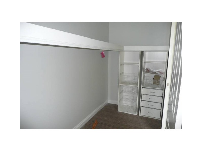 112 Jerrang Street, Indooroopilly QLD 4068