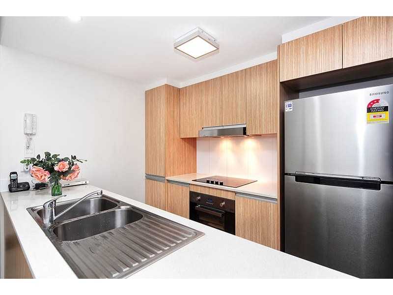 16/8 Finney Road, Indooroopilly QLD 4068