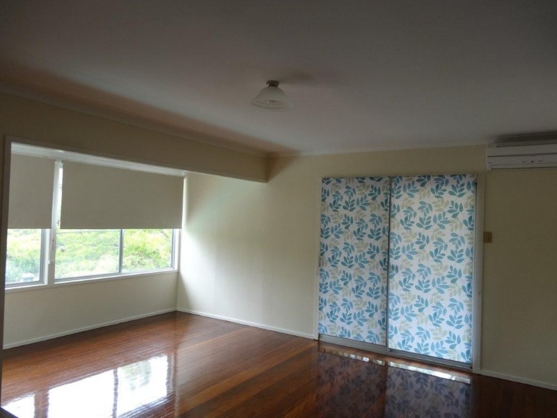 40 Minkara St, Indooroopilly QLD 4068