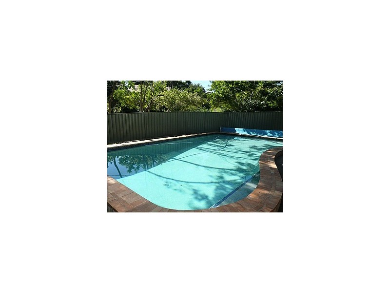 40 Minkara St, Indooroopilly QLD 4068