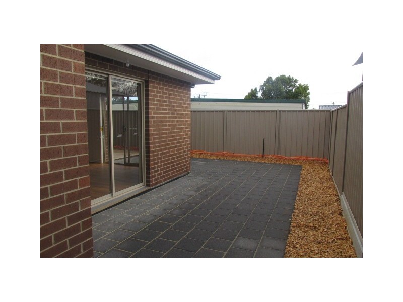 9 Caroona Ave, Modbury Heights SA 5092