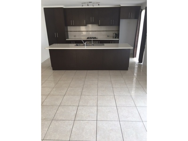 13 Carmine Court, Parafield Gardens SA 5107