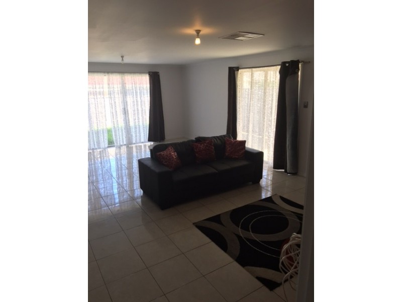 13 Carmine Court, Parafield Gardens SA 5107