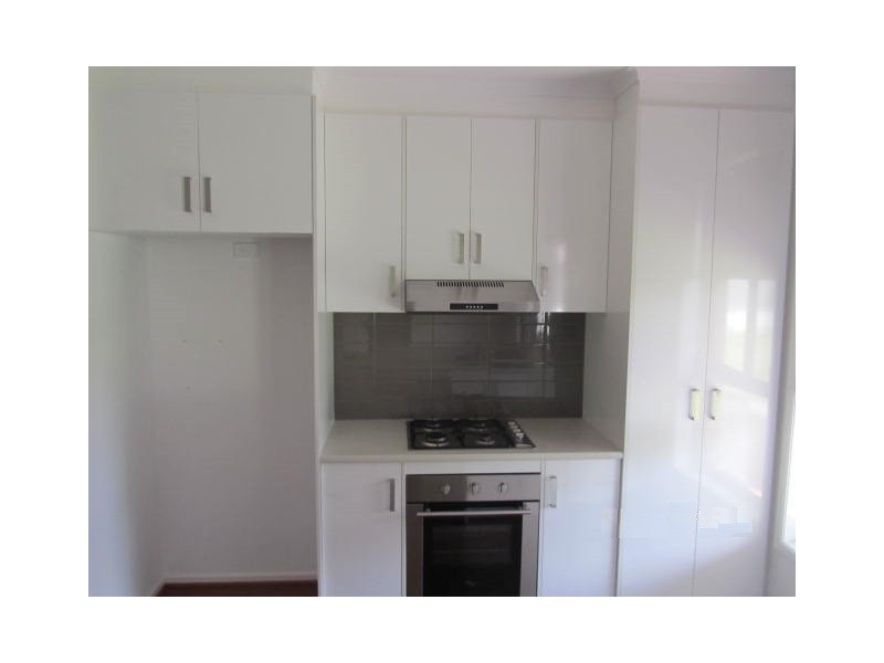 4 Leslie Street, Elizabeth East SA 5112