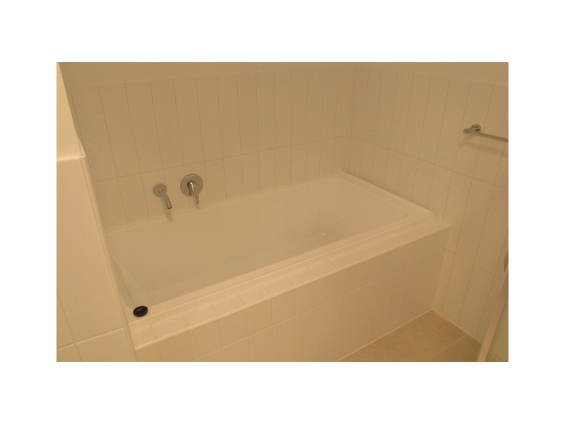 4 Leslie Street, Elizabeth East SA 5112