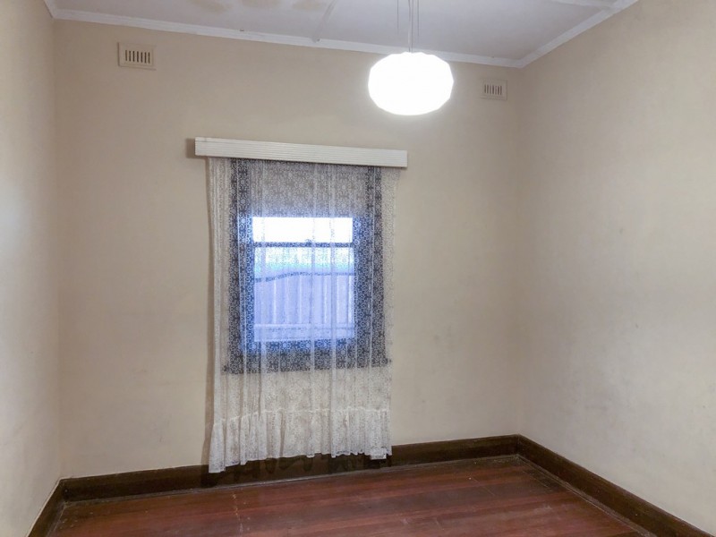 24 Cedar Avenue, Woodville South SA 5011