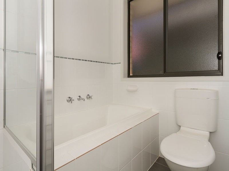 4 Dover Place, Elizabeth Park SA 5113