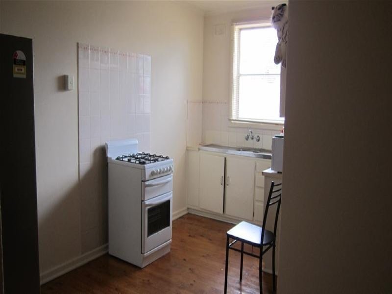 4 Small Crescent, Smithfield Plains SA 5114