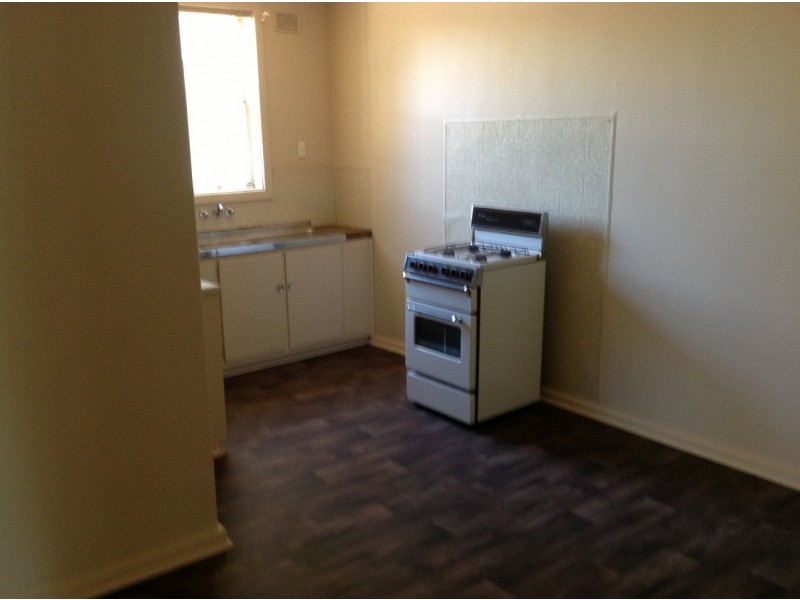 15 Small Crescent, Smithfield Plains SA 5114