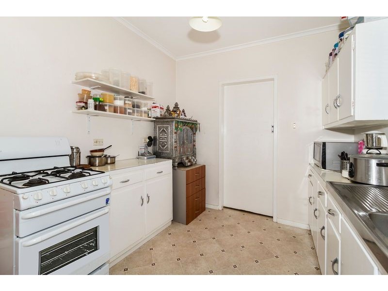 15 Goodall Road, Para Hills SA 5096