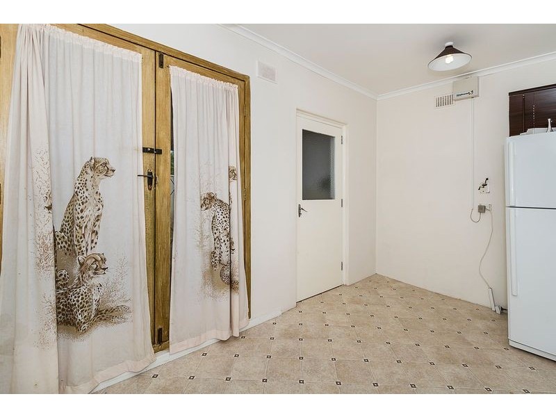 15 Goodall Road, Para Hills SA 5096