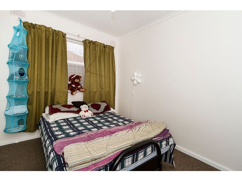 15 Goodall Road, Para Hills SA 5096