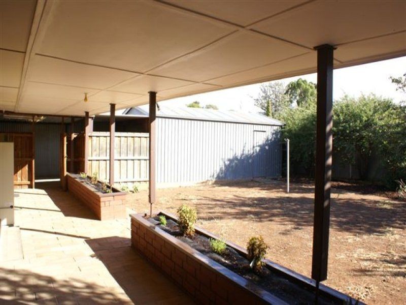 18 Garside Crescent, Salisbury East SA 5109