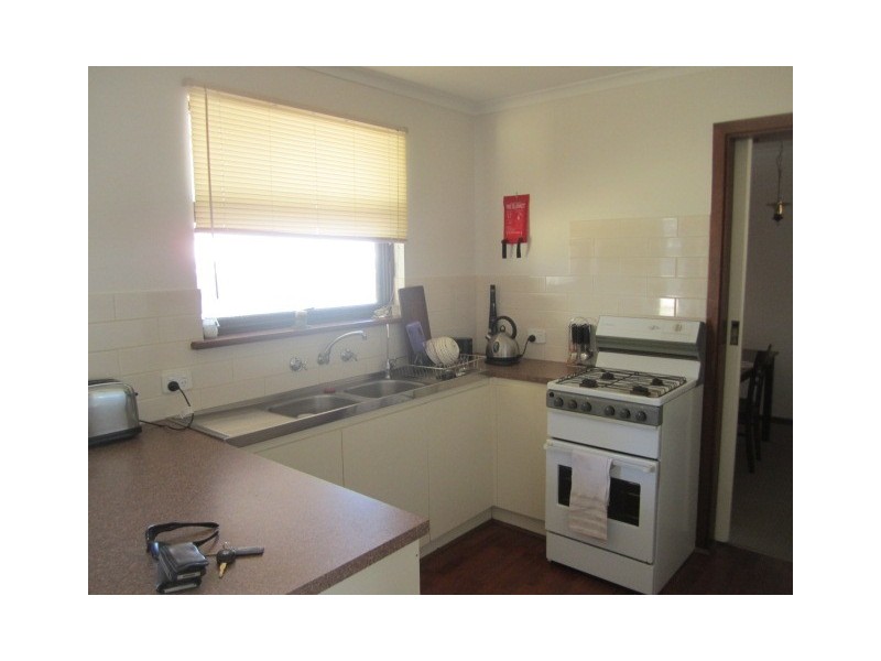 6 Rawe Court, Redwood Park SA 5097