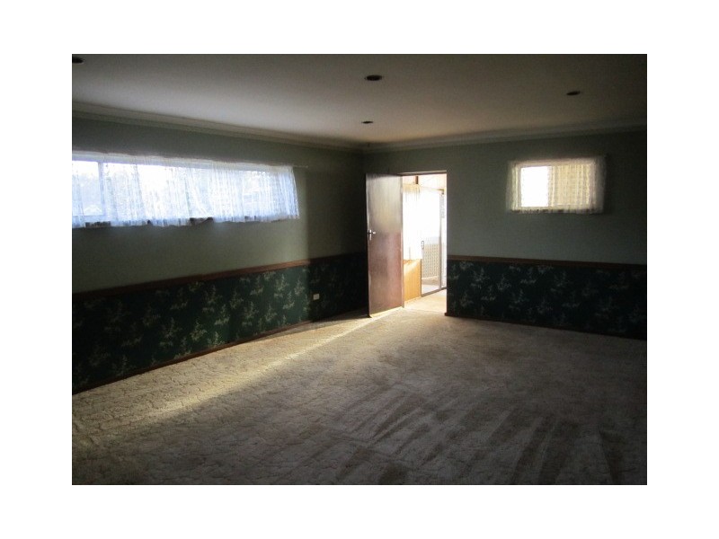 31 Myall Road, Para Hills SA 5096