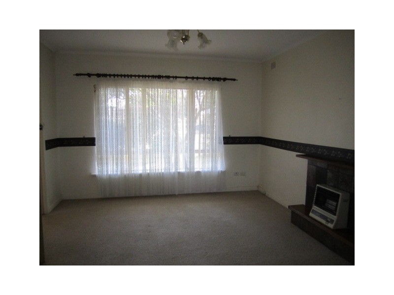31 Myall Road, Para Hills SA 5096